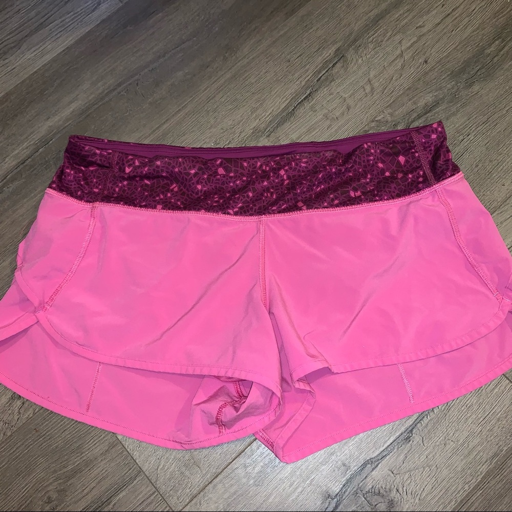 lululemon sz 8 pink shorts